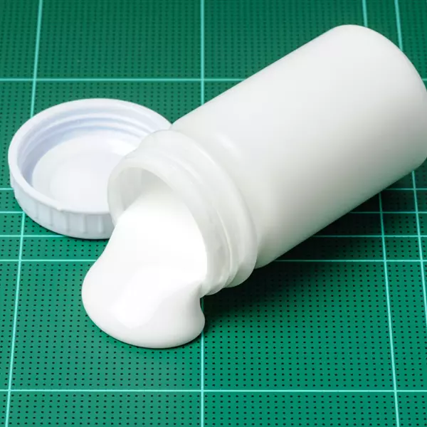 formalin in resin and glue production